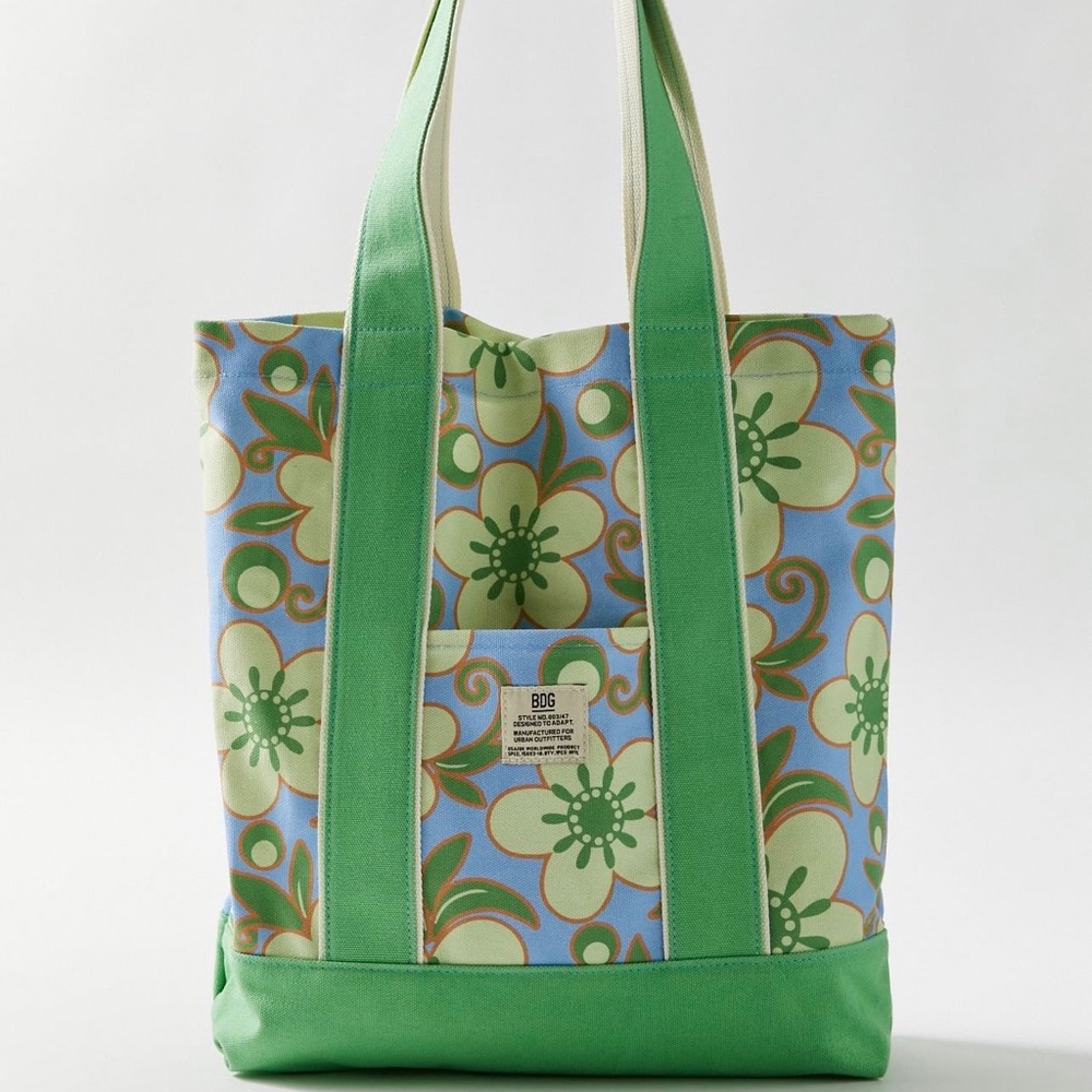 BDG PRINTED TOTE BAG